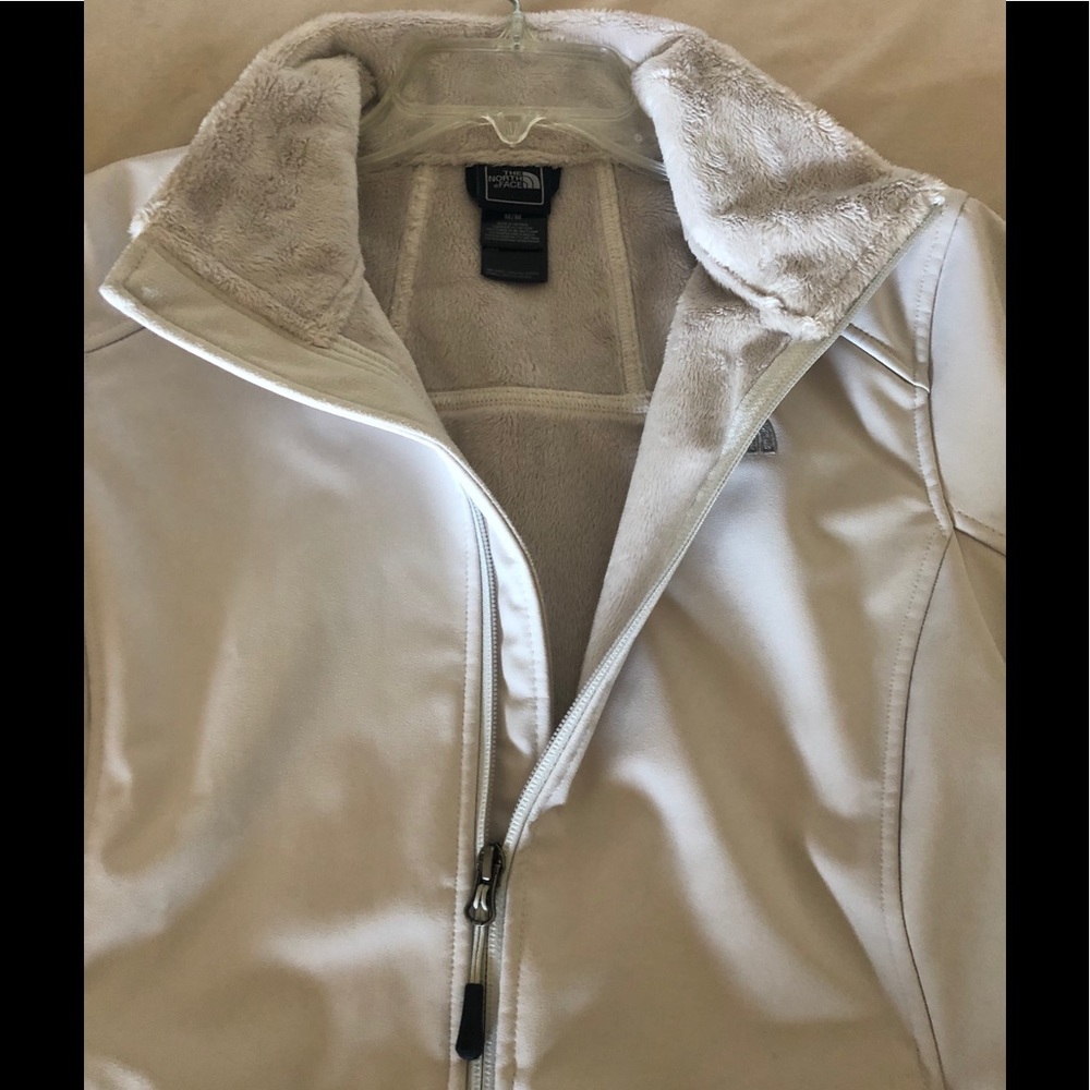 North Face hard shell jacket - Picture 3 of 6